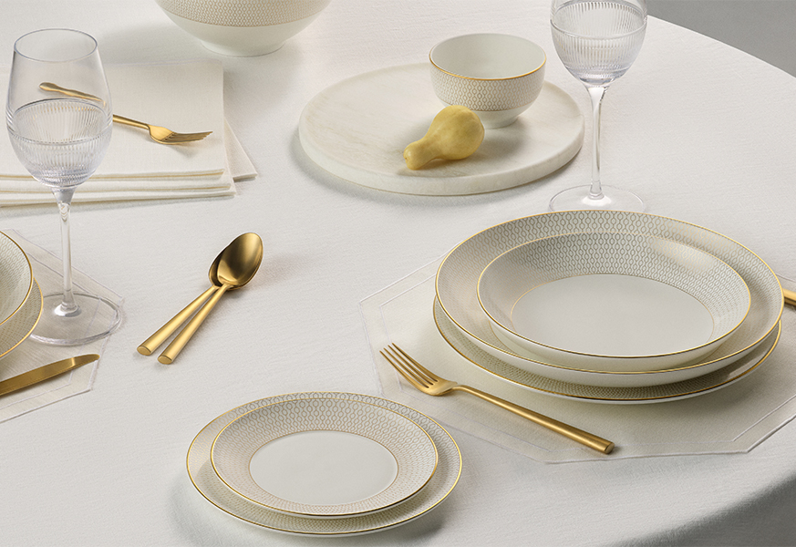 新しい暮らしに寄り添う、ウェッジウッド「ジオ」の心地よさ|WEDGWOOD
