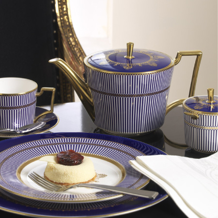 ウェッジウッド WEDGWOOD アンセミオンブループレート大皿