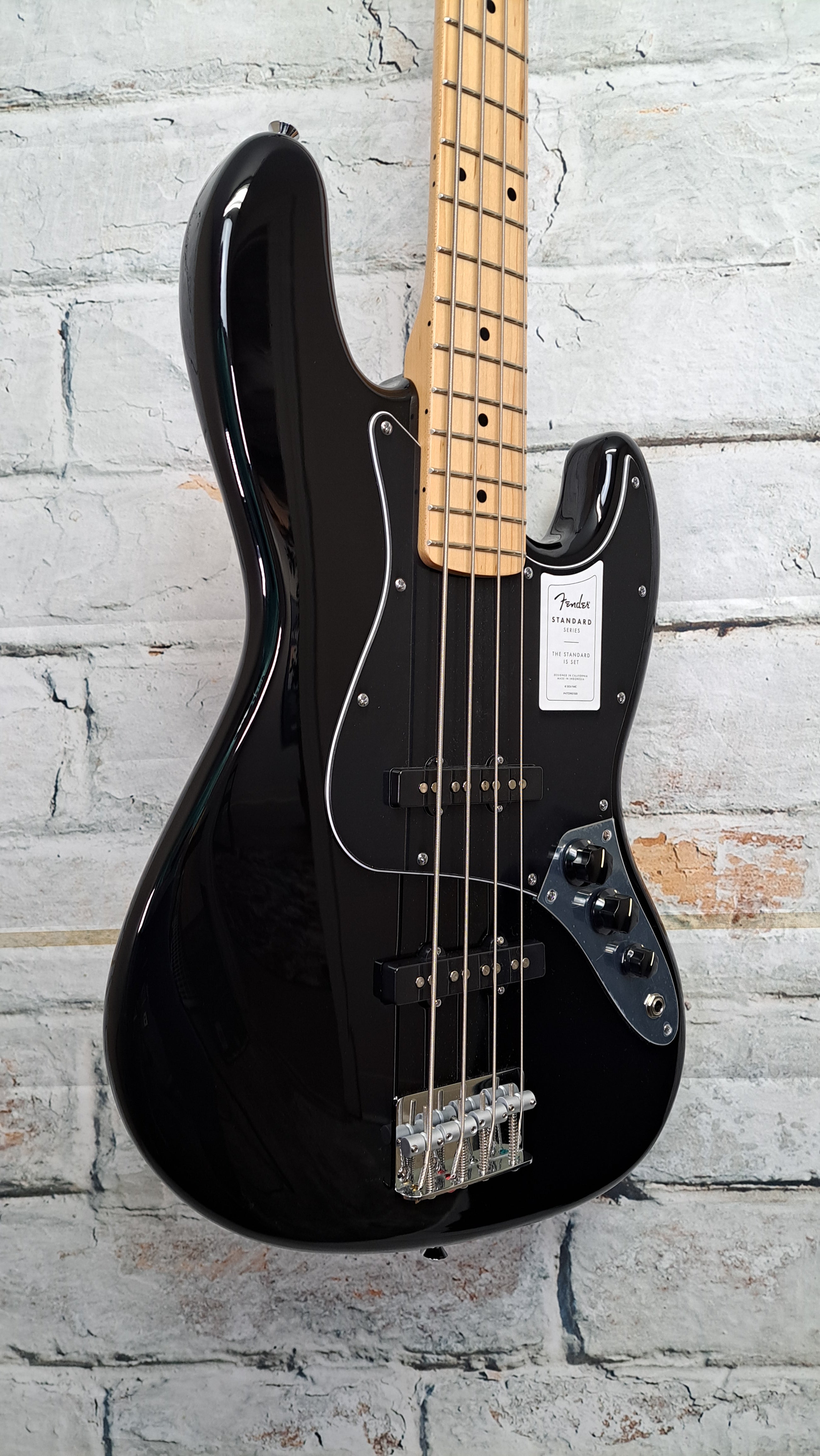 Fender Standard Jazz Bass - Black – Will West Music and Sound