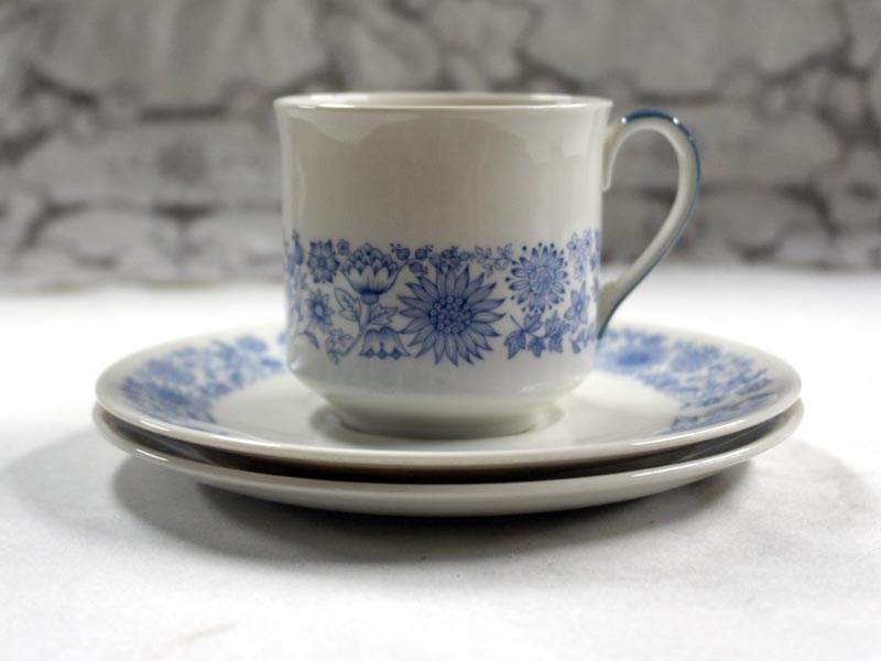 ロイヤルドルトン（Royal Doulton） トリオ5客セット