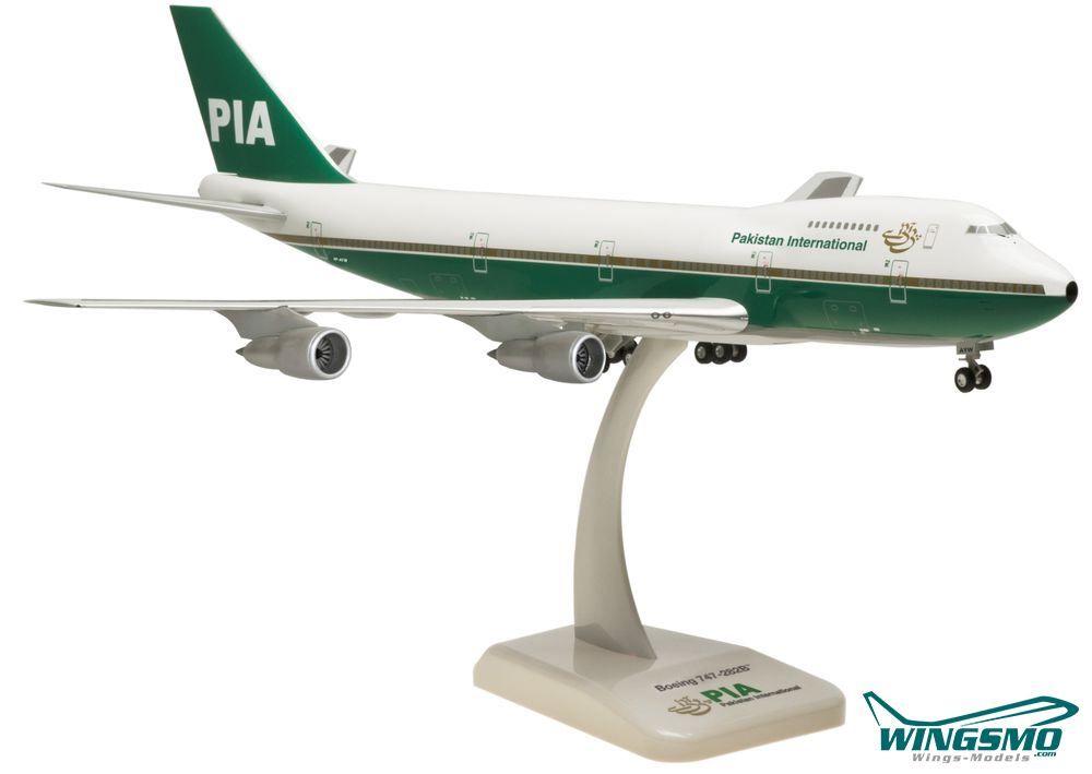 Hogan Wings Boeing 747-8 House Color Blue NL 2019 1:200 LI11298GR
