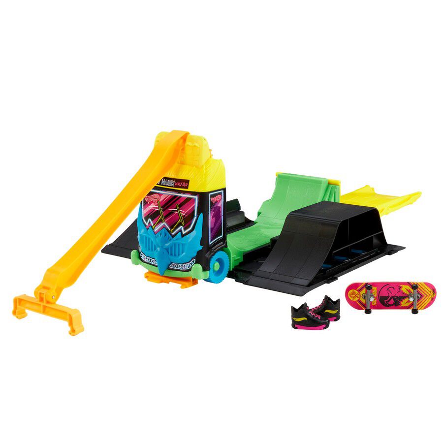 Hot Wheels Skate Tony Hawk Transforming Skate Bus | Toys