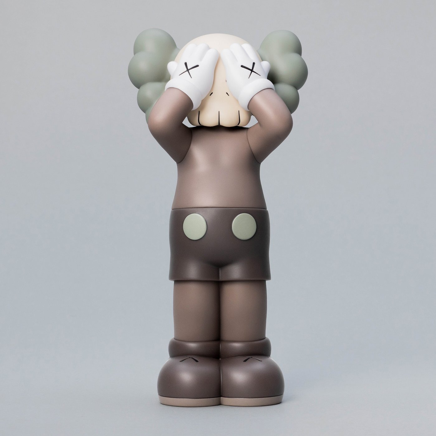 KAWS: HOLIDAY United Kingdom Release with DDTStore - The Toy Chronicle
