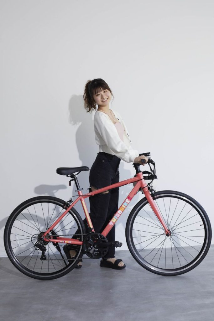 THIRDBIKESアンバサダー 倉沢しえりさんが魅せる最新“自転車”ルック