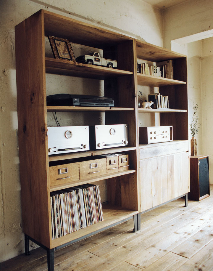 FM SHELF | TRUCK FURNITURE
