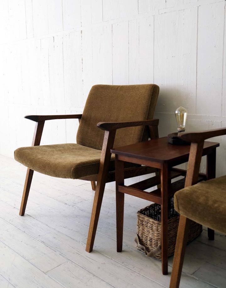 FURROWED-LEATHER ARM CHAIR － WOOD FRAME | TRUCK FURNITURE