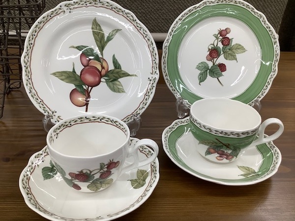 食器買取強化中！】Noritake ロイヤルオーチャードティータイムセット