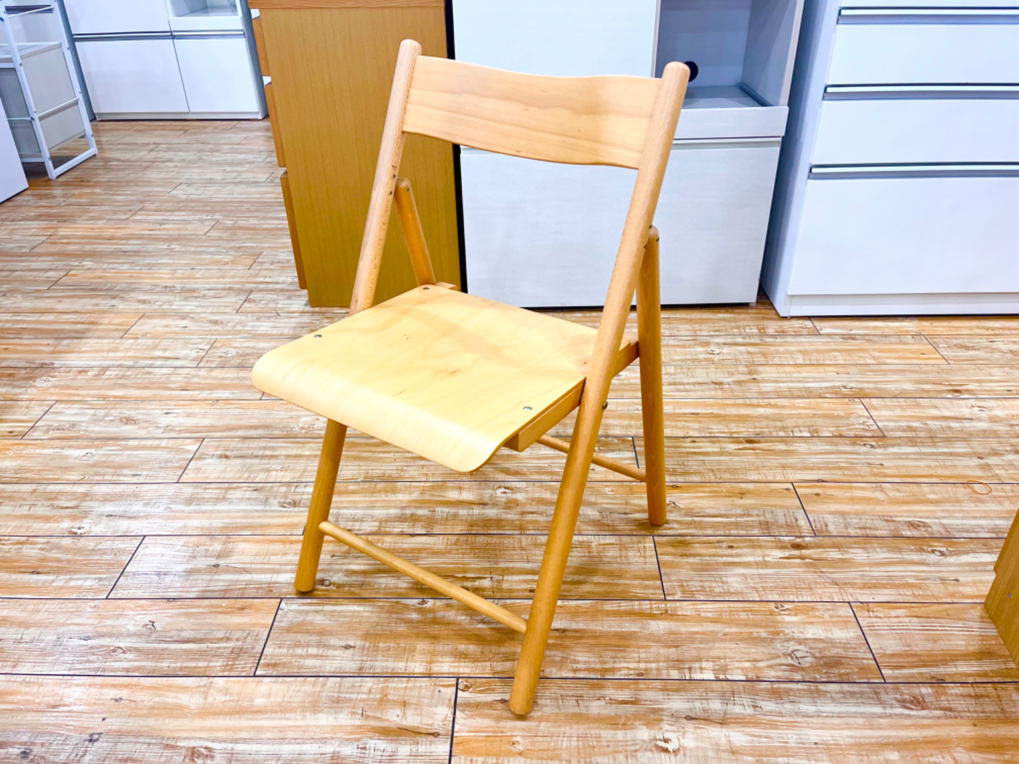 無印良品】天然木 ブナ材 折りたたみチェアーが買取入荷しました