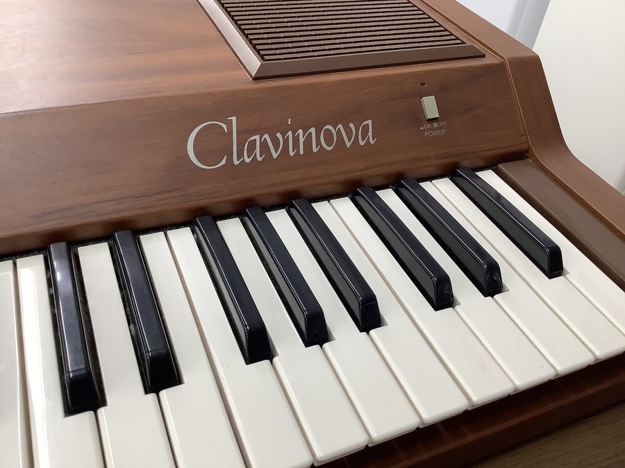 ウッドなデザインが珍しい！YAMAHA(ヤマハ)電子ピアノが入荷しました