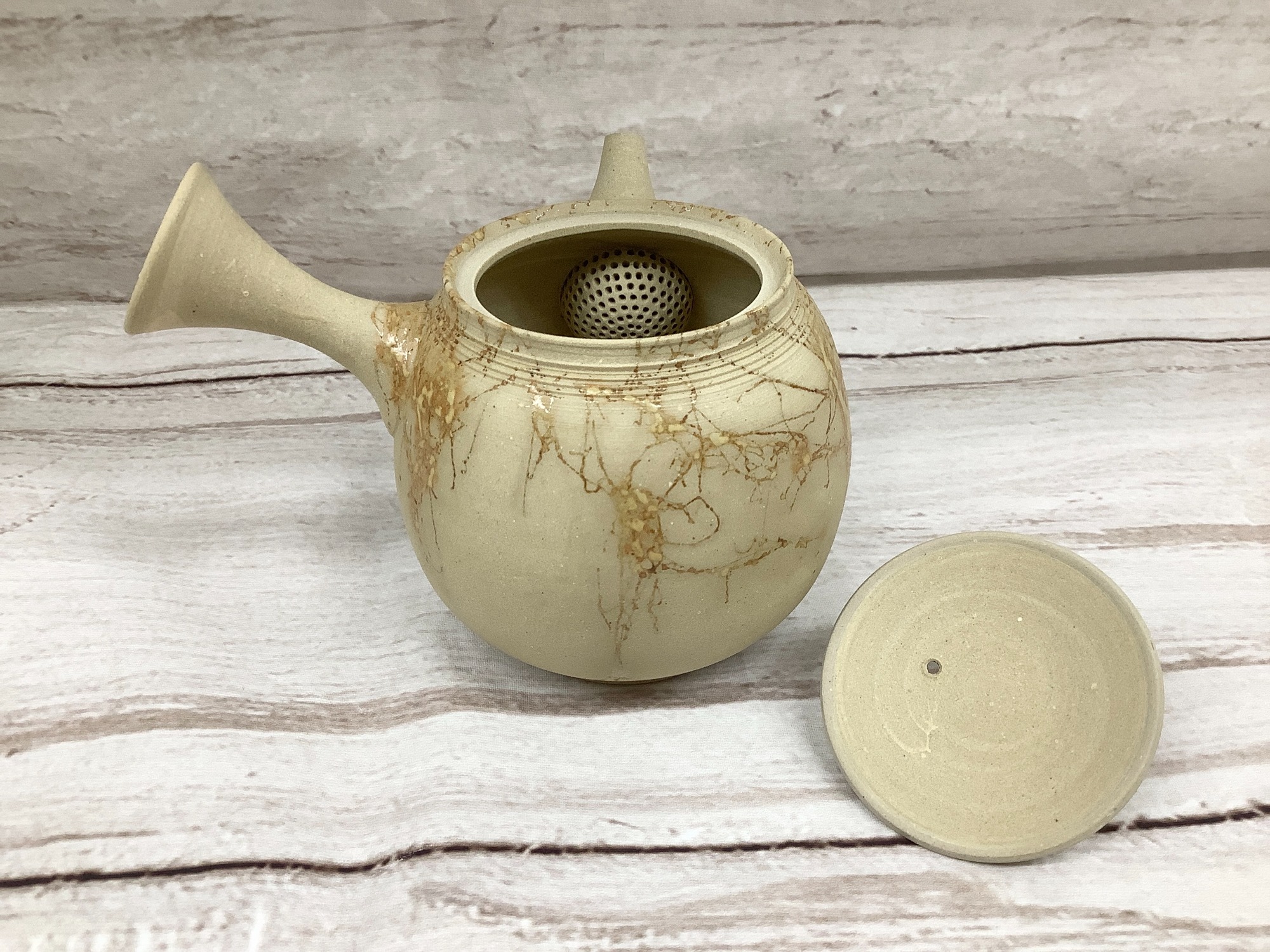 谷川仁作、藻掛け茶注が入荷しました！！｜2023年06月02日｜リサイクル