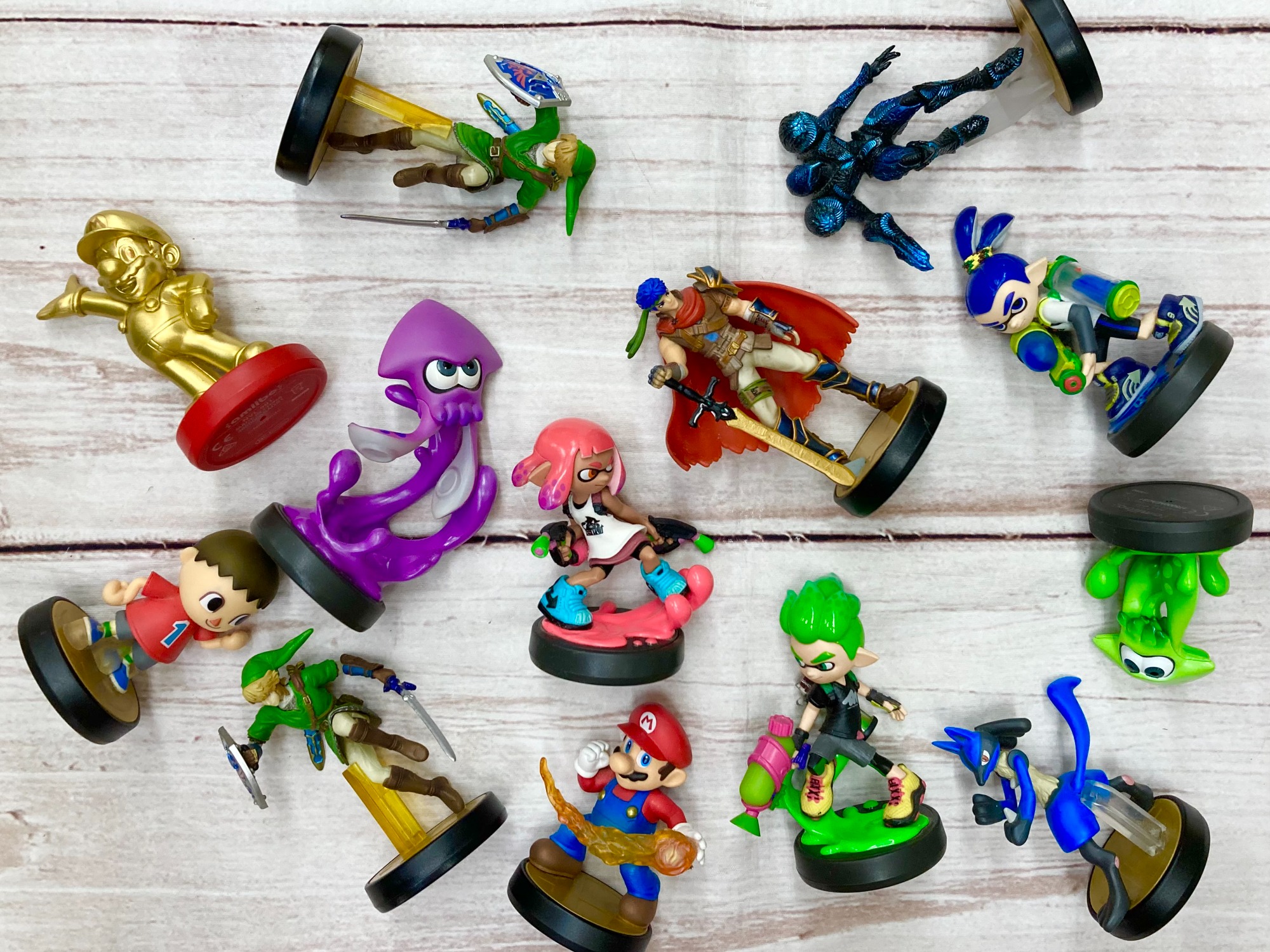 Nintendo(任天堂)よりアミーボが大量入荷しました！｜2023年08月10日