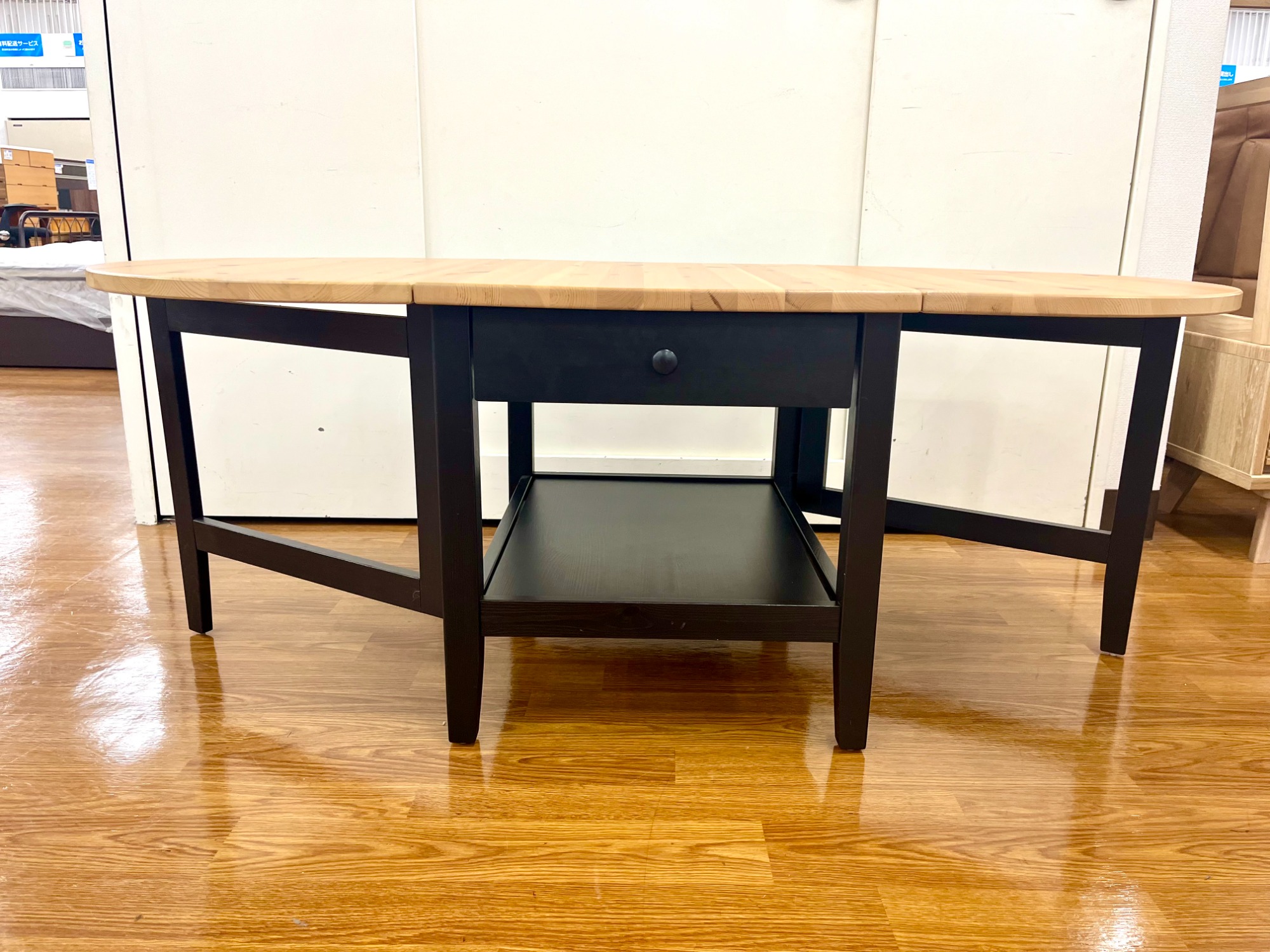 羽ばたきそうですよ】IKEA バタフライテーブル ARKELSTORPをご紹介