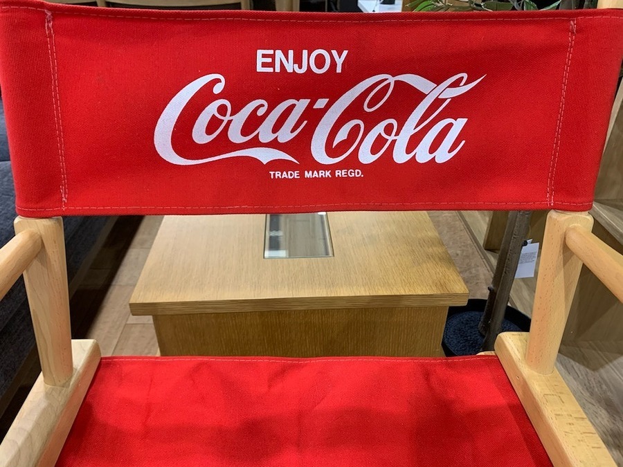 Coca-Cora（コカ・コーラ）ディレクターズチェアが買取入荷致しました