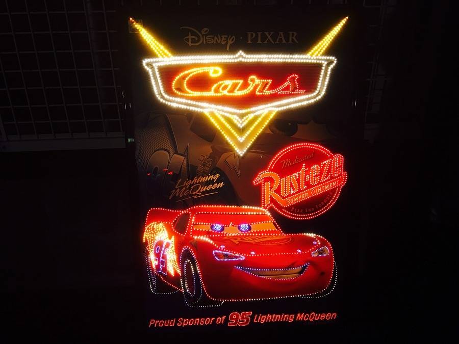 Disney＆PIXAR】Cars・室内用多色ネオンボード入荷致しました