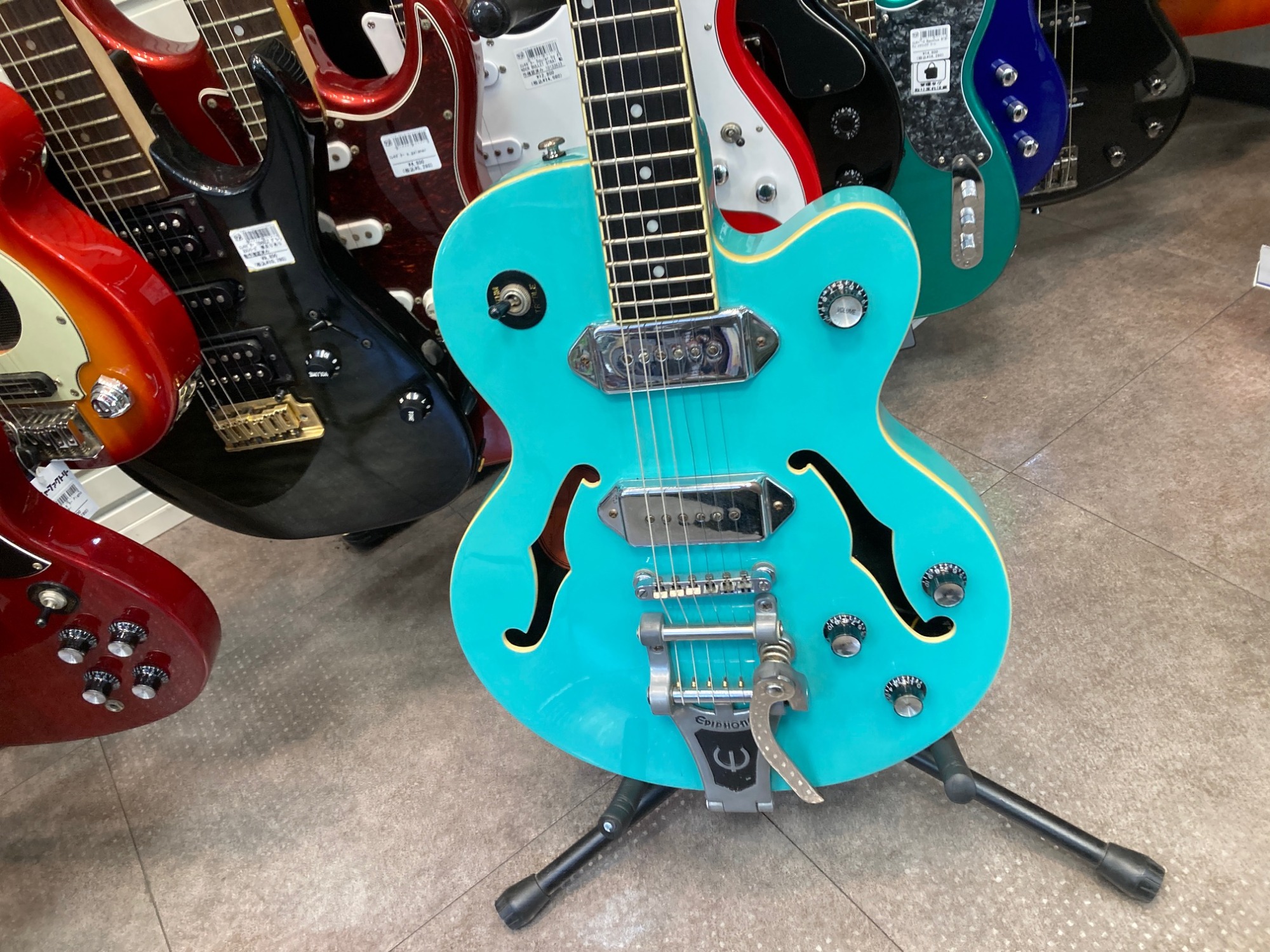 epiphone/エピフォン」ワイルドキャット・リミテッドモデル買取入荷