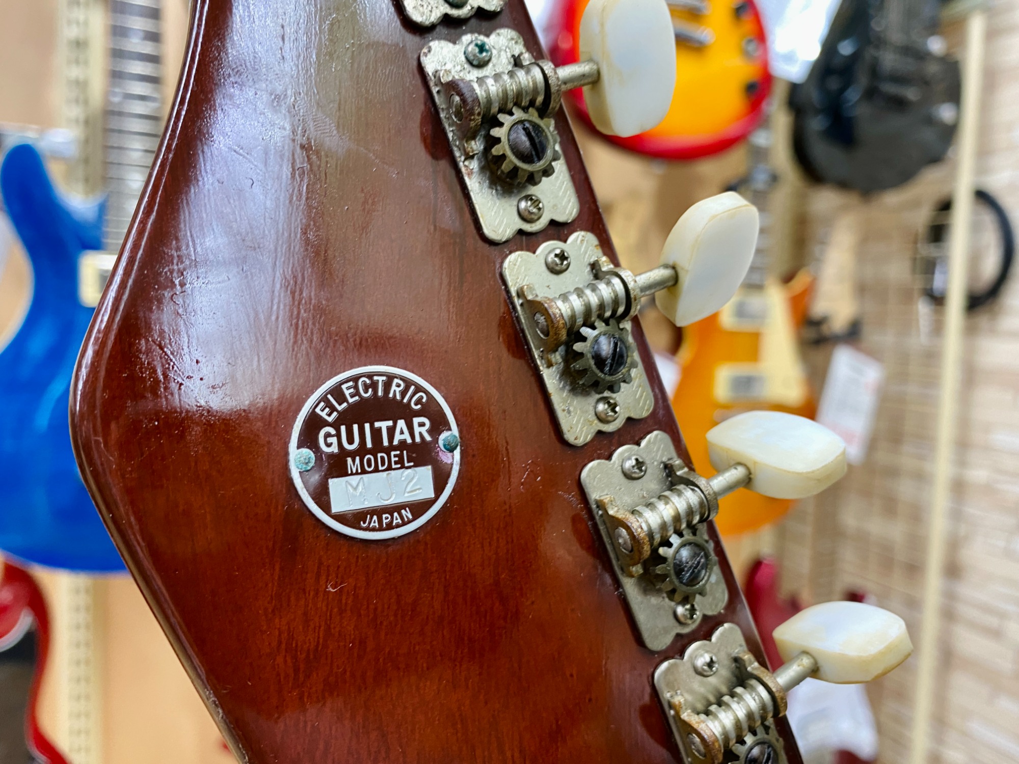 TEISCO (テスコ) のビザールギター MJ2 が入荷しました！｜2023年02月