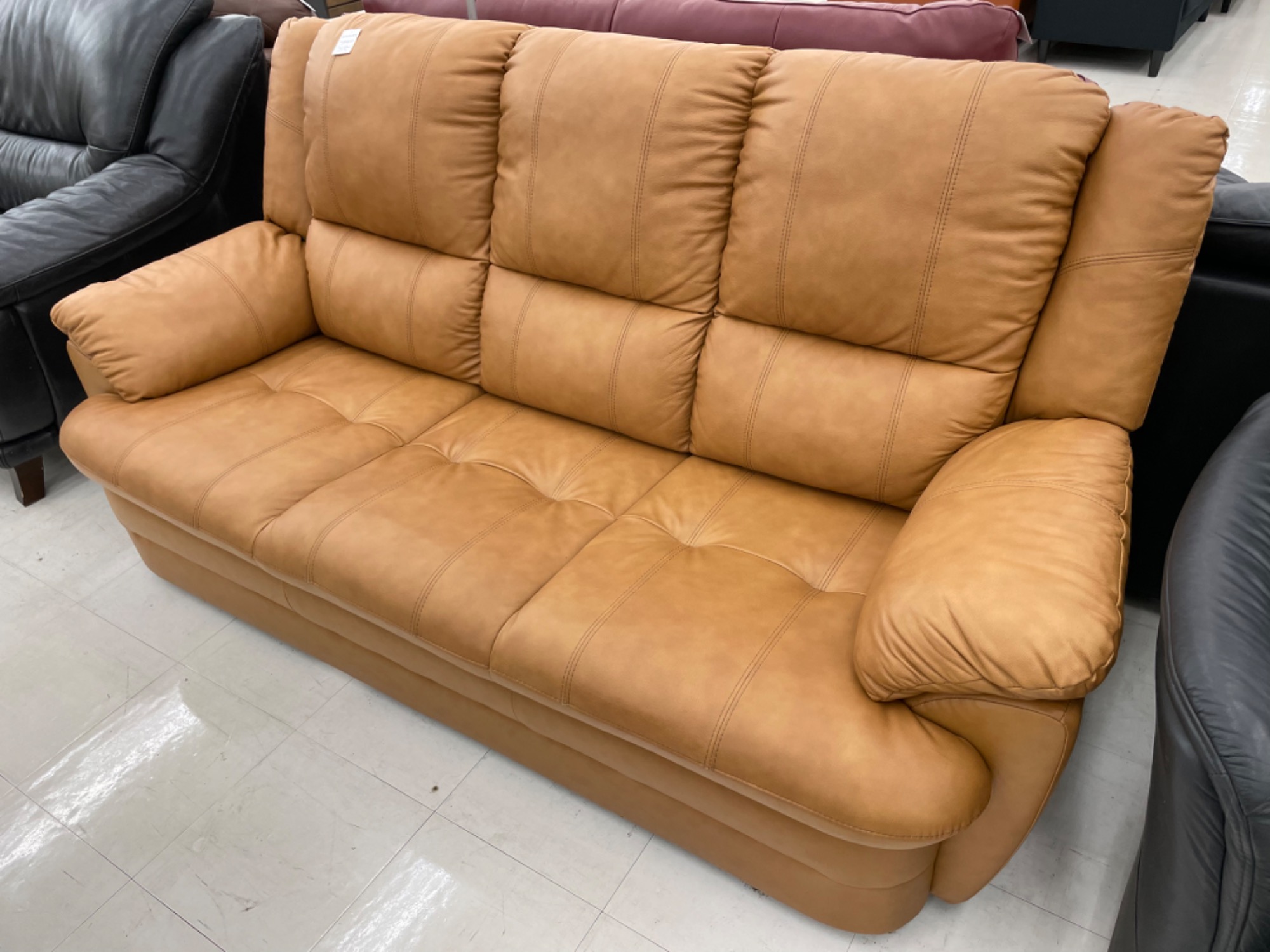 新入荷！ TWO-ONE STYLE(ナフコ)の3人掛けソファ、Nオデッセイ2のご