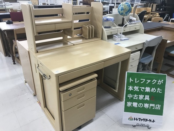 お得な学習机 中古品多数展示中！【トレファクマーケット千葉おゆみ野