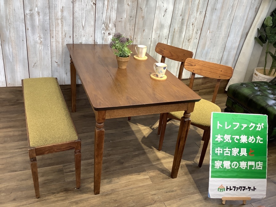 B-COMPANY（ビーカンパニー）】クラシックスタイルのダイニング4点