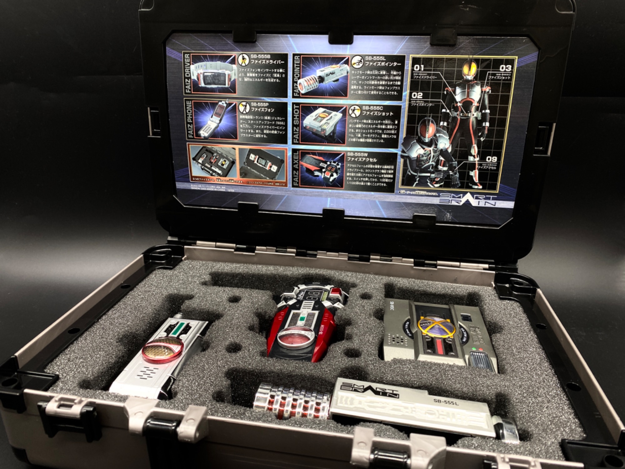 ☆仮面ライダー☆】当店イチオシのDXファイズギアセットをご紹介します