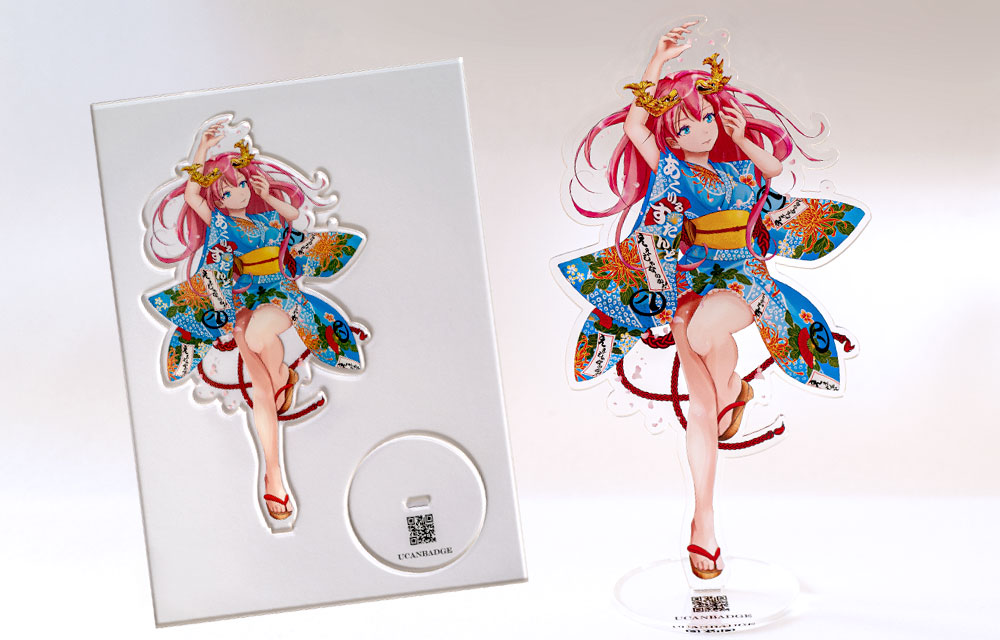 特大アクリルスタンド（364×257mm）フレーム付きB4：キレイな缶バッジ