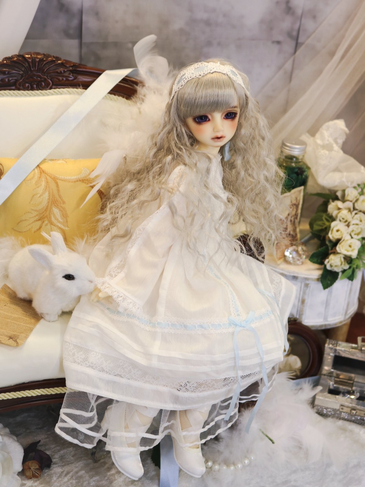 爽やかで優美なホワイトドレスのご紹介♪ | ドールポイント名古屋 店舗