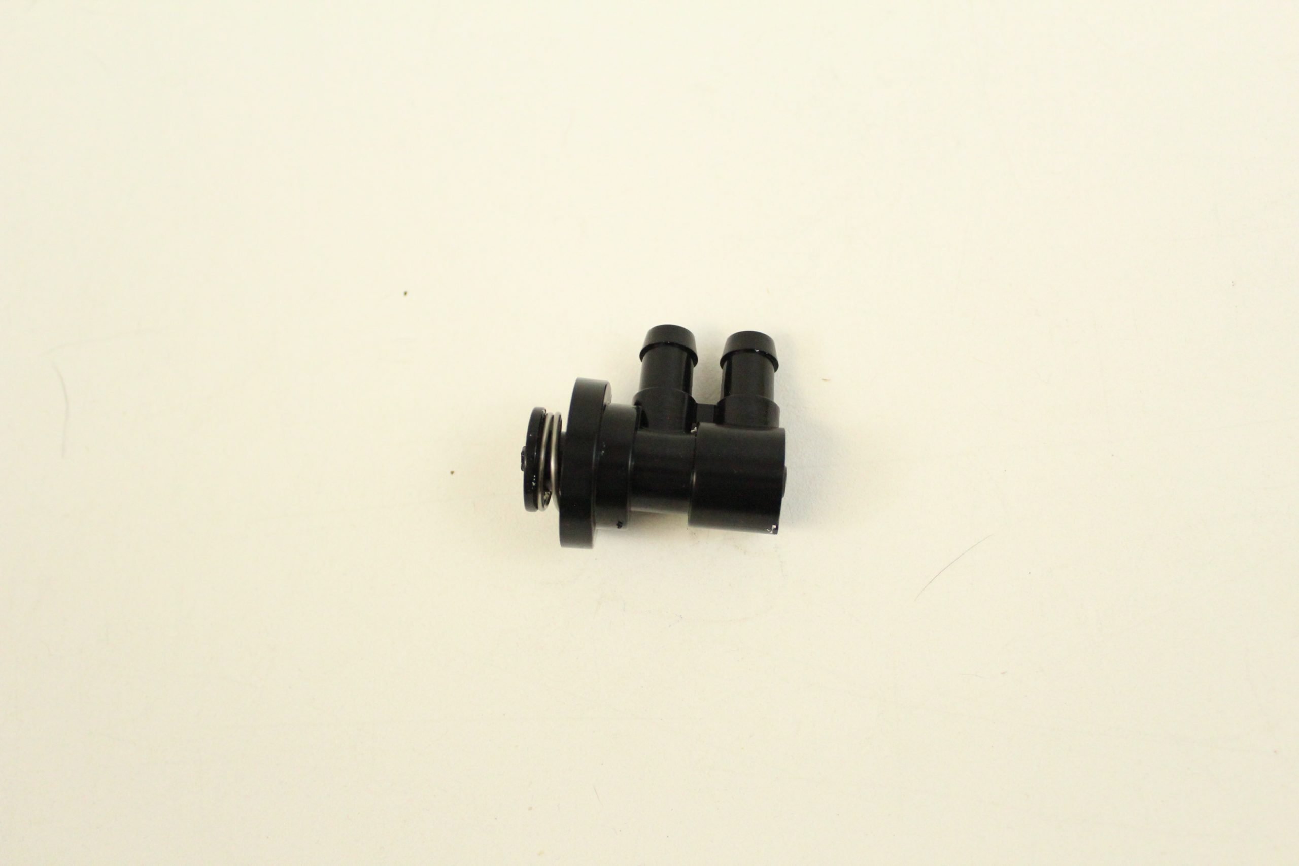 Valve Handle Fluid Release P2973 UDC REPL Bissell repair part