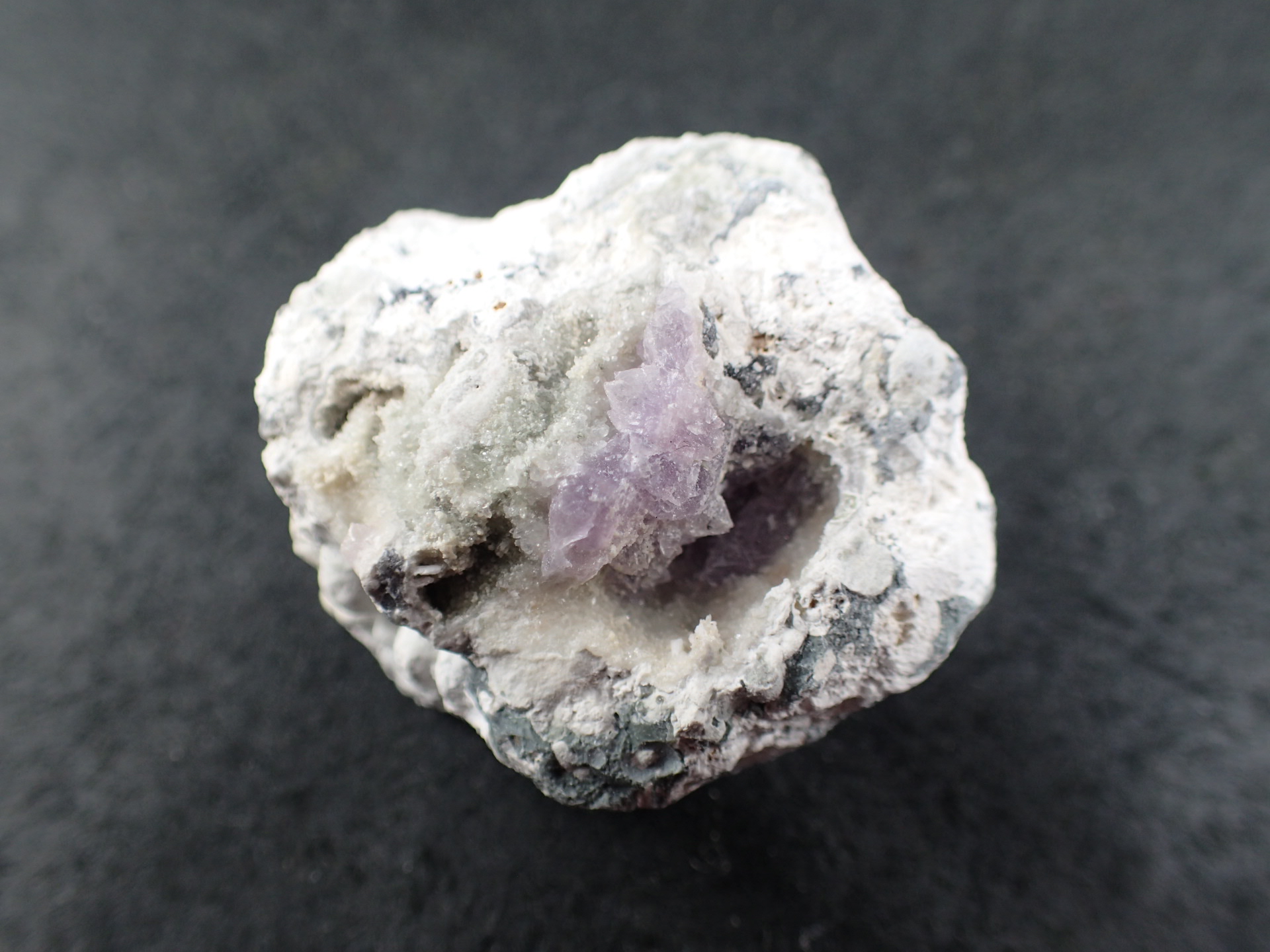 最高品質かぐや姫水晶（紫水晶） 福島県南会津郡只見町産 ｜石の販売