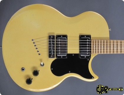Gibson L6S Deluxe Midnight Special 1975 TV - Sparkle Guitar For