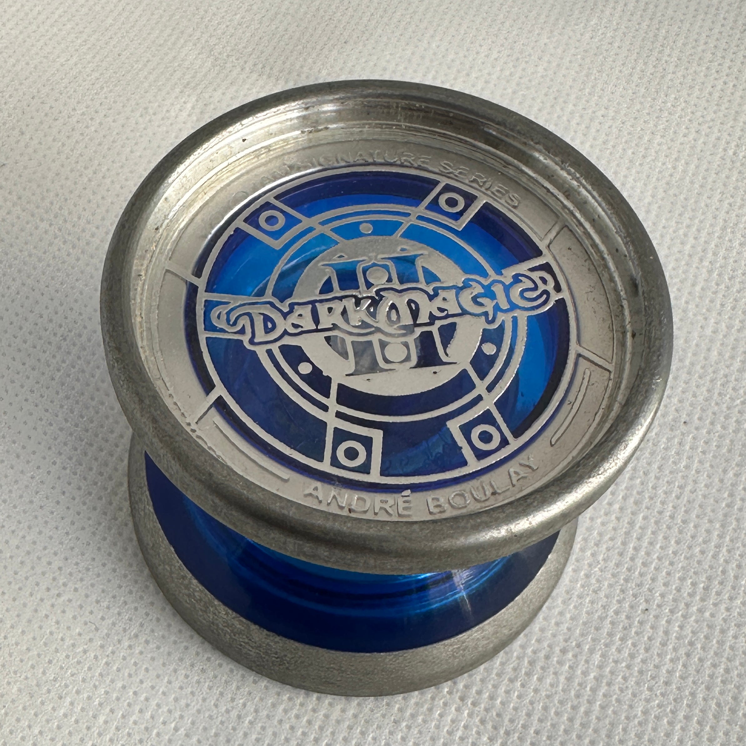 Vintage YoYoJam Dark Magic - Dark Blue- Good/Fair condition – YoYoSam