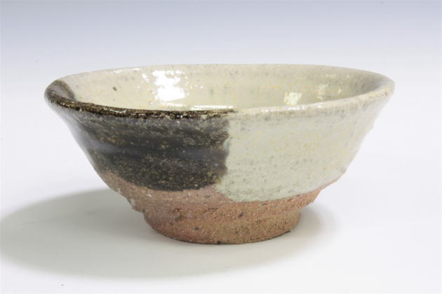柳瀬美術店 / 西岡小十 「朝鮮唐津山盃-3」共箱[NISHIOKA Koju]Sake cup
