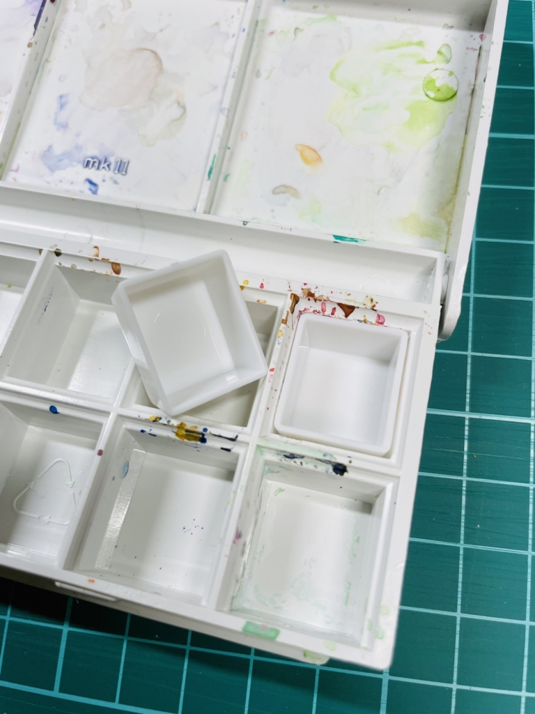 水彩ハーフパンでオリジナルパレットを作ってみよう～後編～ | 鳥の
