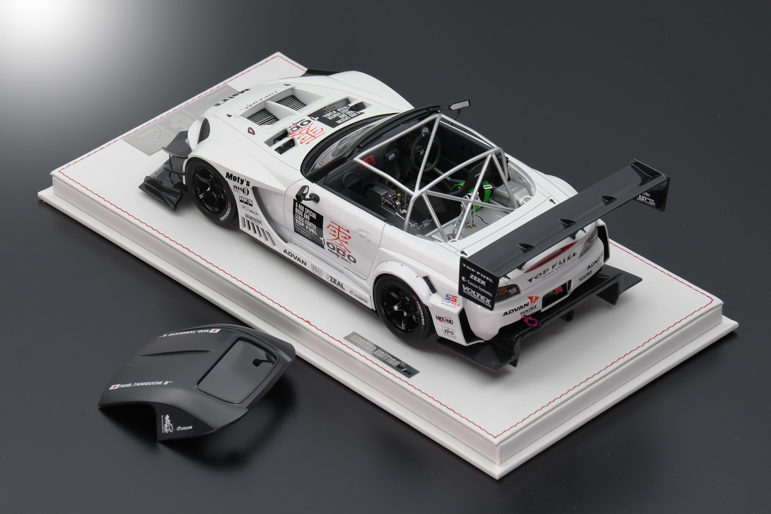 ZERO1000 webshop / ONEMODEL製 TOPFUEL S2000RR 1/18サイズモデルカー