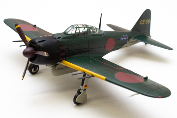 1/72 零式艦上戦闘機 五二型 三菱 (完成品) - 戦艦大和ショップ