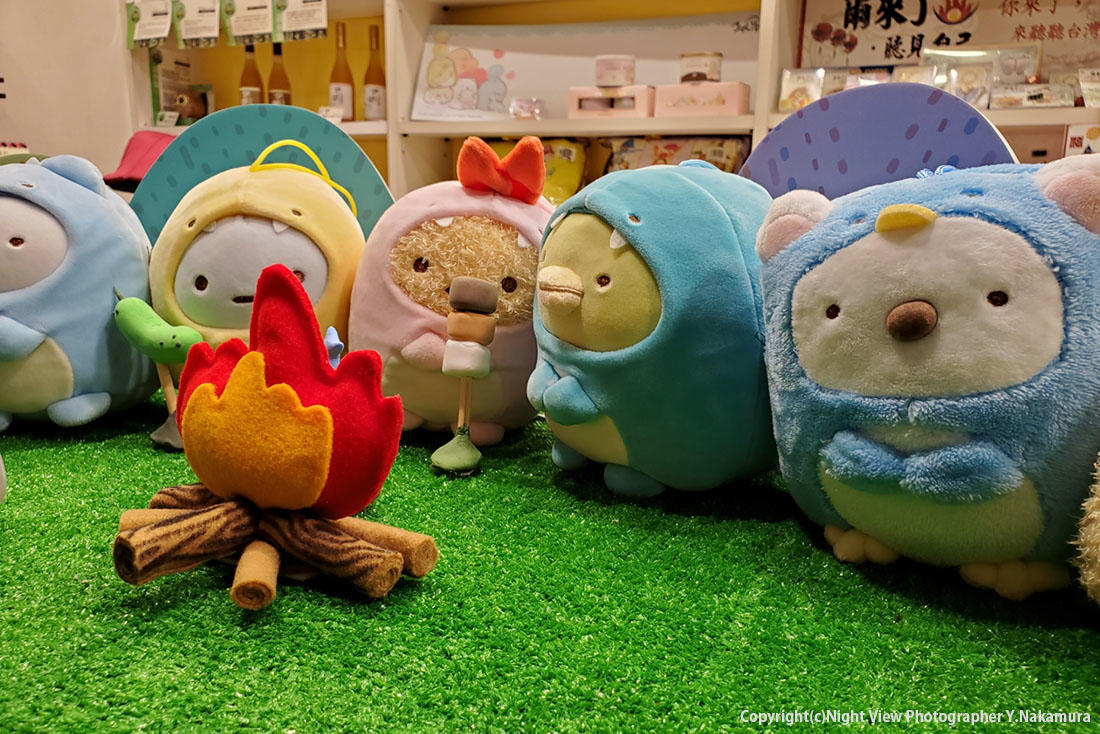 台湾 碧潭に「すみっこぐらし」が登場！可愛らしい姿と優しい明かりに