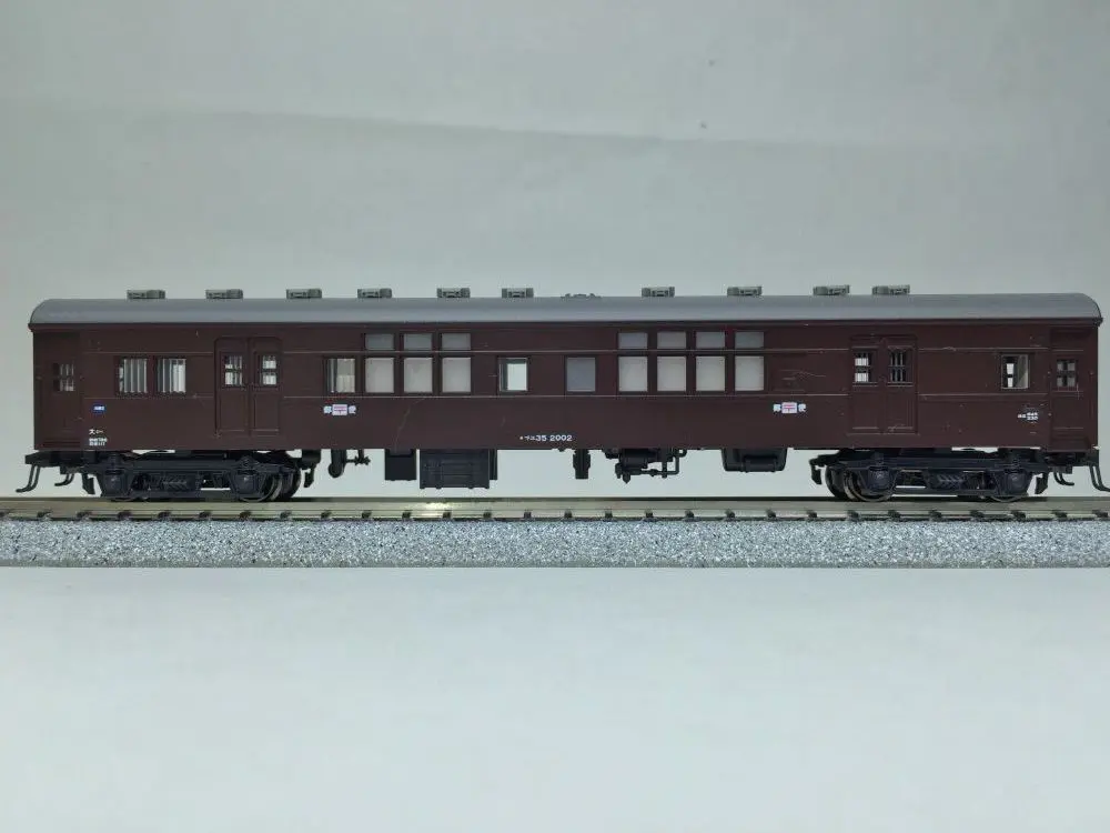 寝台急行「つるぎ」基本・増結セット 入線です。KATO 10-1387/10-1388