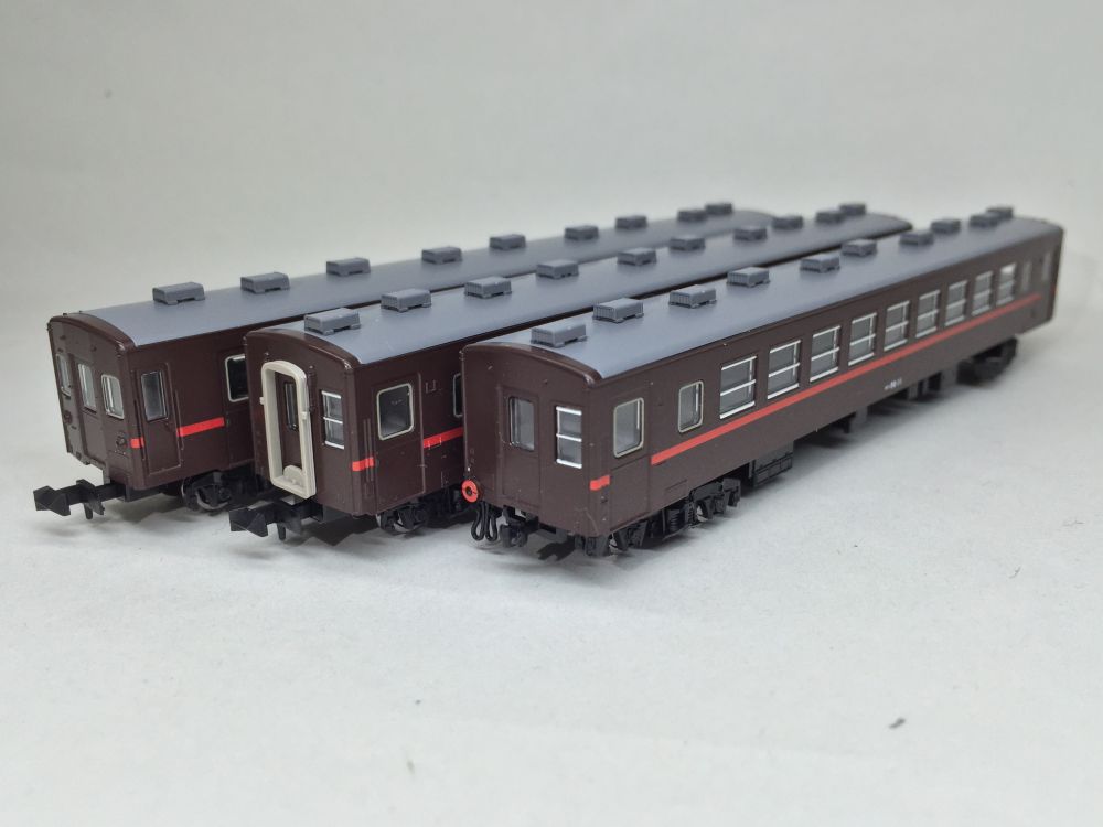 真岡鐵道 50系客車赤帯 入線です。TOMIX 98213 | NGaugeJP - 横濱模型