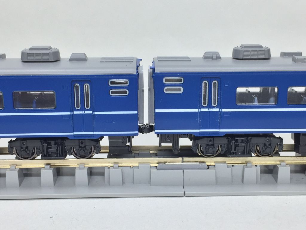 KATO スハフ14を弄る。その2 14系JR仕様Assyパーツを使って旧製品を