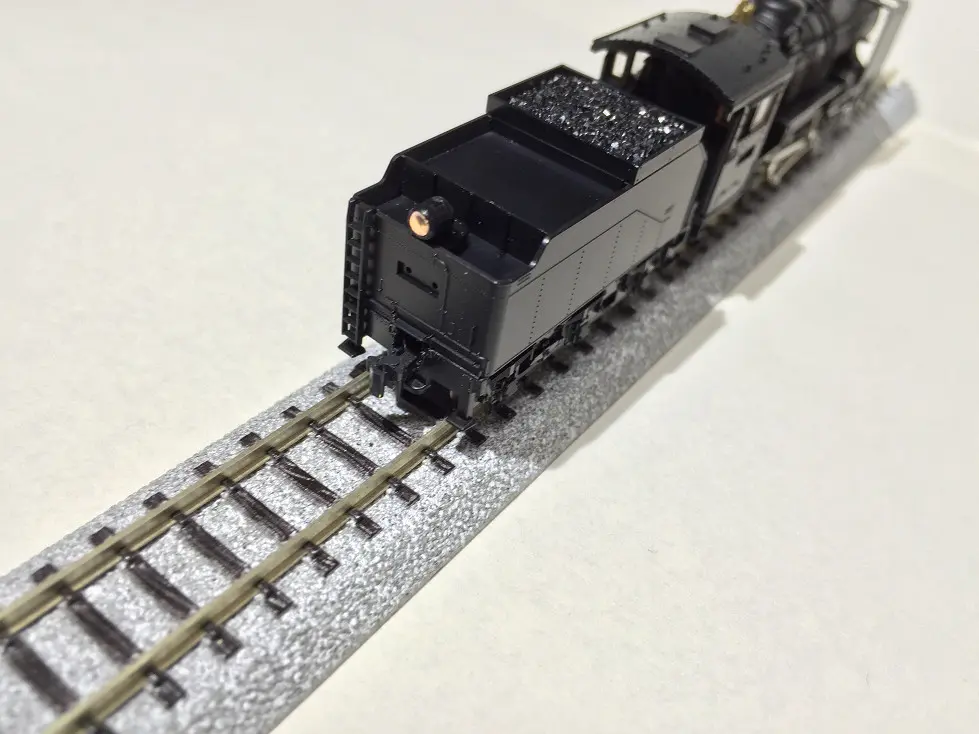 9600 デフ付 が入線です。KATO 2015 | NGaugeJP - 横濱模型 | 鉄道模型