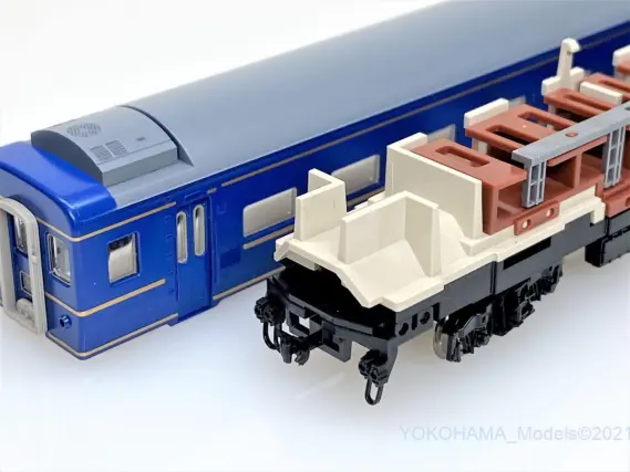 24系25形「あさかぜ・JR東日本仕様」が入線です。TOMIX 98725 98726