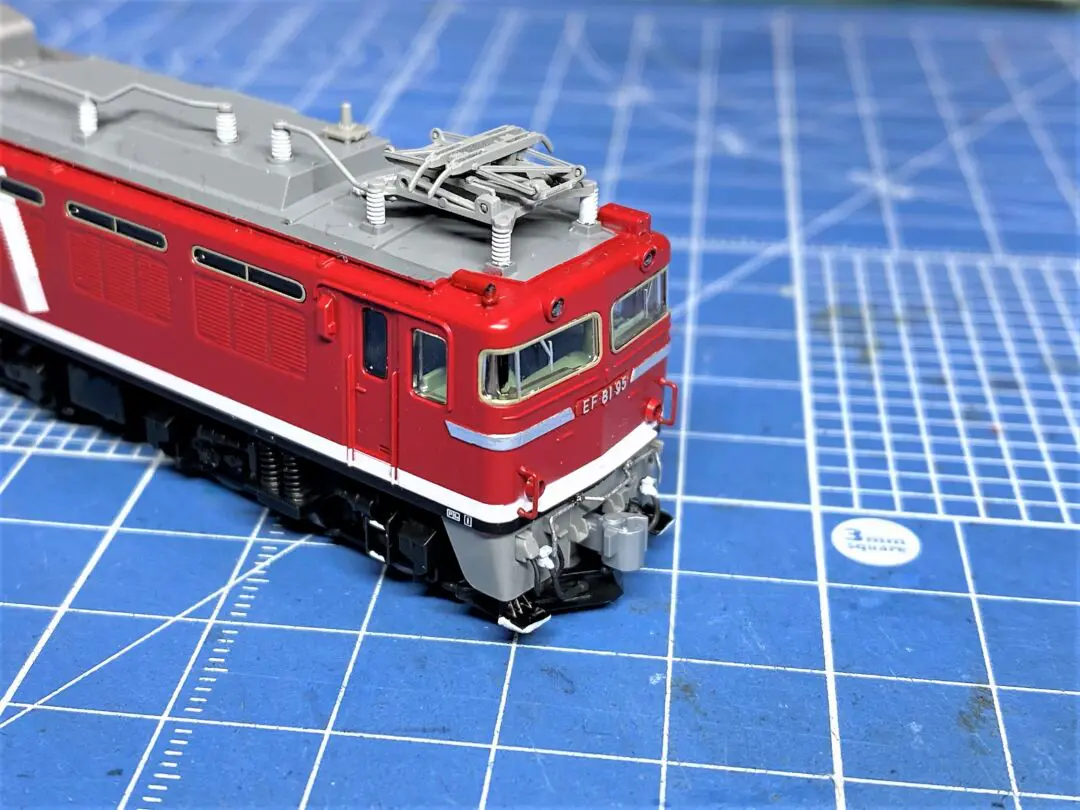 EF81 95号機 レインボー塗装・Hゴムグレー を弄る。その3 北斗星1号