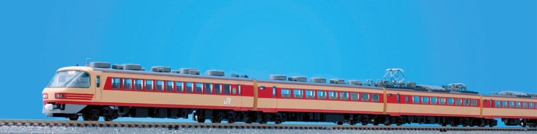 TOMIX 485系 特急電車（ 雷鳥 ・クロ481 2000）基本セットA 品番