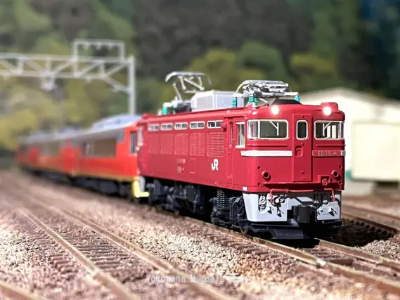 キハ183系6000番代（お座敷車）が入線しました。TOMIX 98523