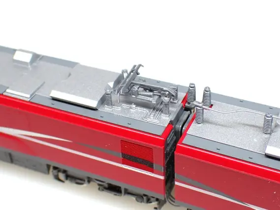 EH800（新塗装）入線しました。TOMIX 7181 JRFマークなし | NGaugeJP