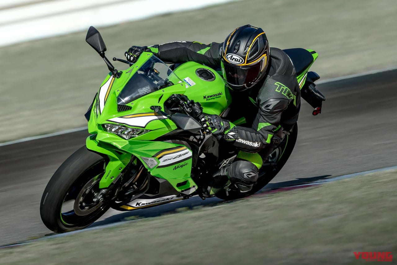 画像 No.1/12] ラムエア80馬力のカワサキ「ニンジャZX-4R SE