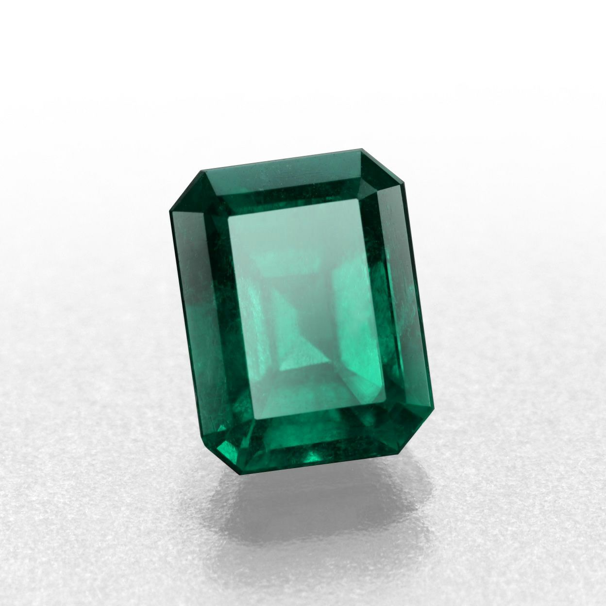 コロンビア産ムゾー鉱山エメラルド1.54ct(GRS宝石鑑別書付)【Muzo
