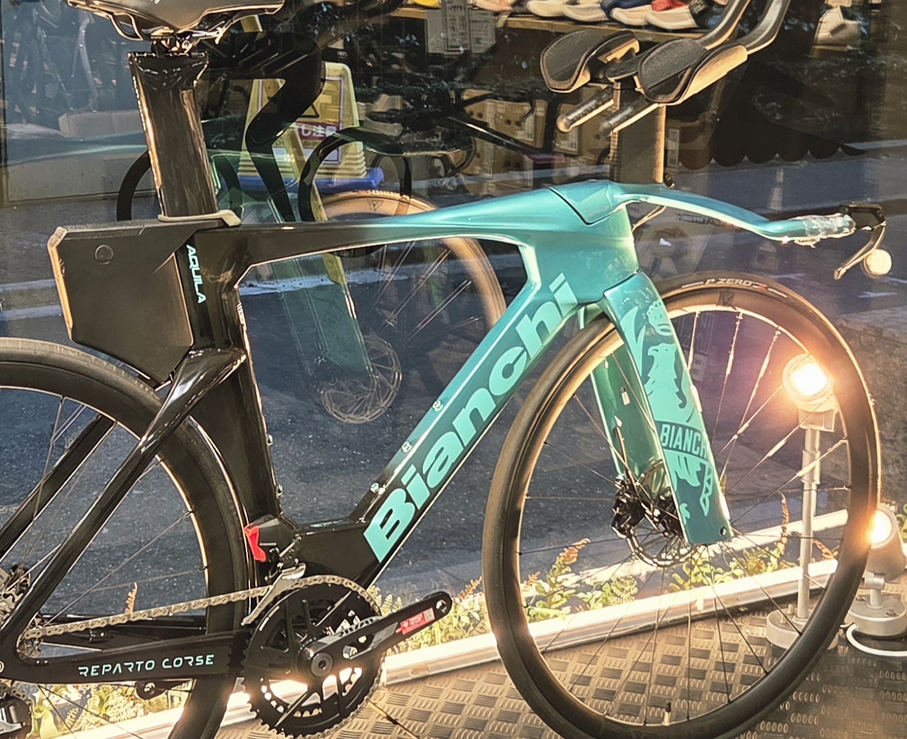 BIANCHI】幻のバイク入荷。全国1台のみ、超希少なスペシャルバイクが