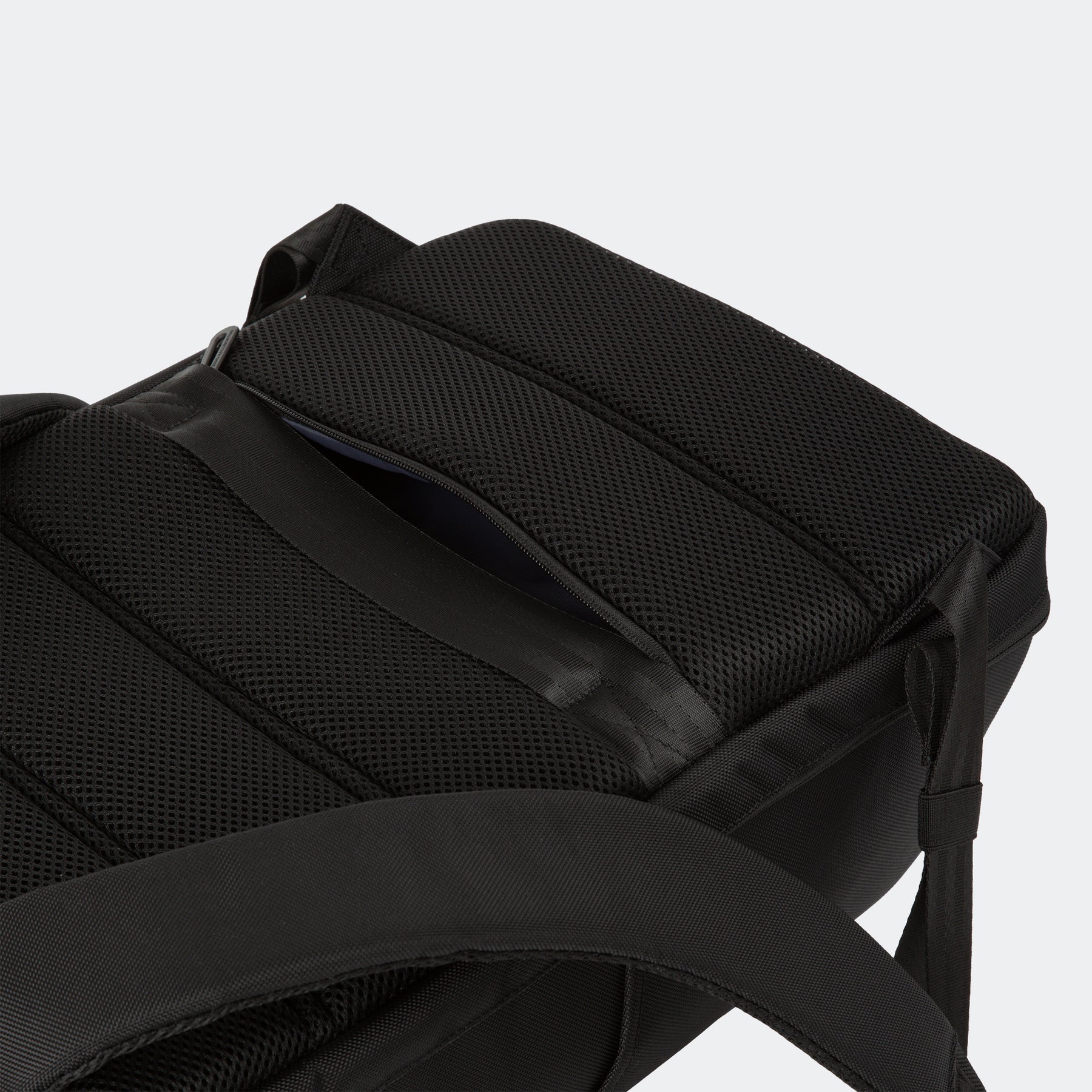 DAYTON | Backpack B4/14
