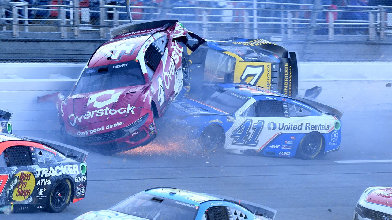 Corey-LaJoie3.jpg?ve=1&tl=1