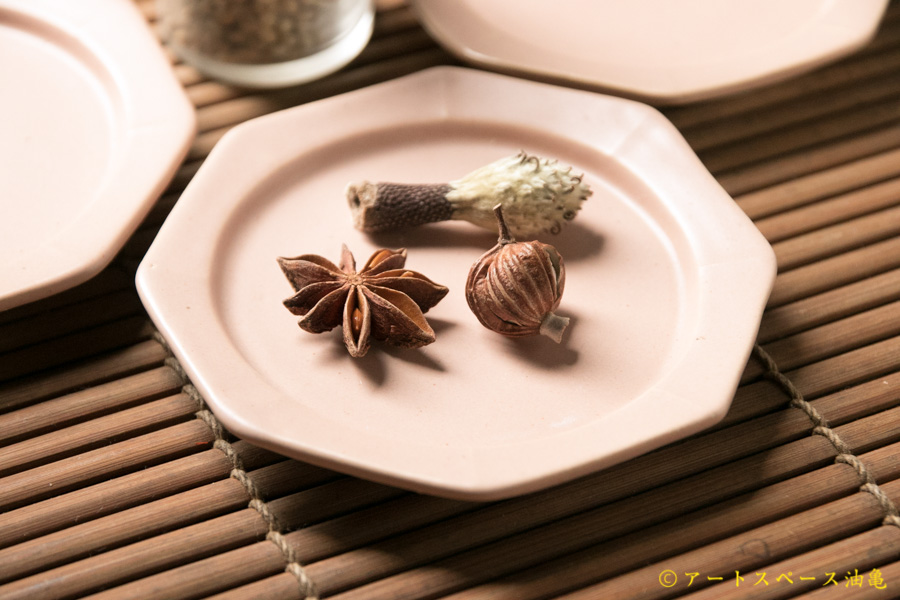 山下 透 八角皿12cm (ピンクベージュ)【アソート作品】 －作家もの陶器